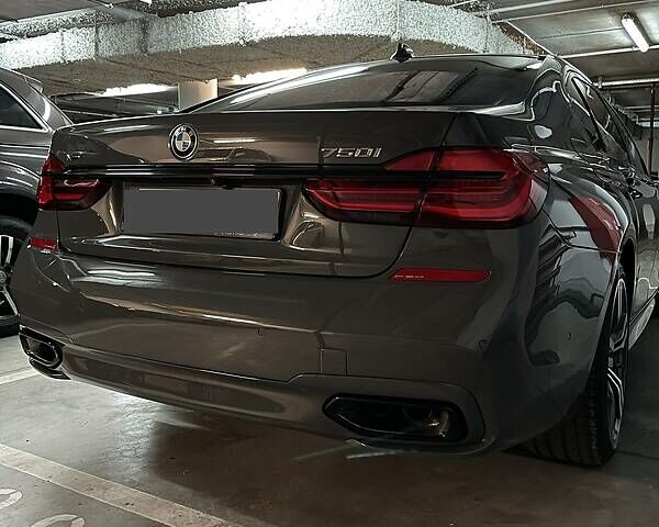 БМВ 750,  2017 - н.в. LI XDRIVE