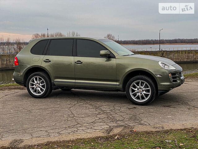 Порше Cayenne, Позашляховик / Кросовер 2007 - н.в. (955) Facelift 4.8 Turbo S Tiptronic