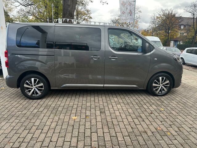 Тойота Proace Verso 2019 у Європі на Automoto.ua Тойота Proace Verso, об'ємом двигуна 2 л та пробігом 139 тис. км за 16900 $, фото 4 на Automoto.ua