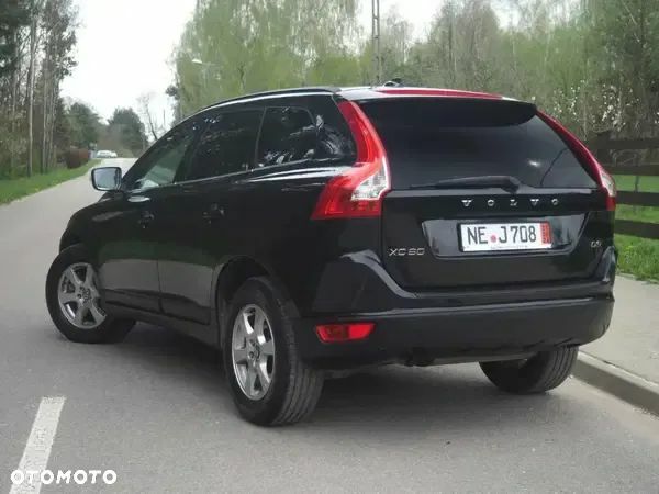 Вольво ХС60, об'ємом двигуна 1.98 л та пробігом 279 тис. км за 8402 $, фото 3 на Automoto.ua