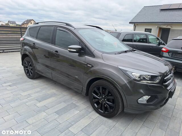 Форд Куга, об'ємом двигуна 2 л та пробігом 121 тис. км за 16976 $, фото 3 на Automoto.ua