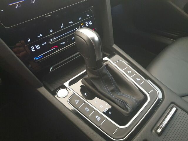 Фольксваген Arteon 2022 у Європі на Automoto.ua Сірий Фольксваген Arteon, об'ємом двигуна 1.98 л та пробігом 21 тис. км за 79649 $, фото 8 на Automoto.ua