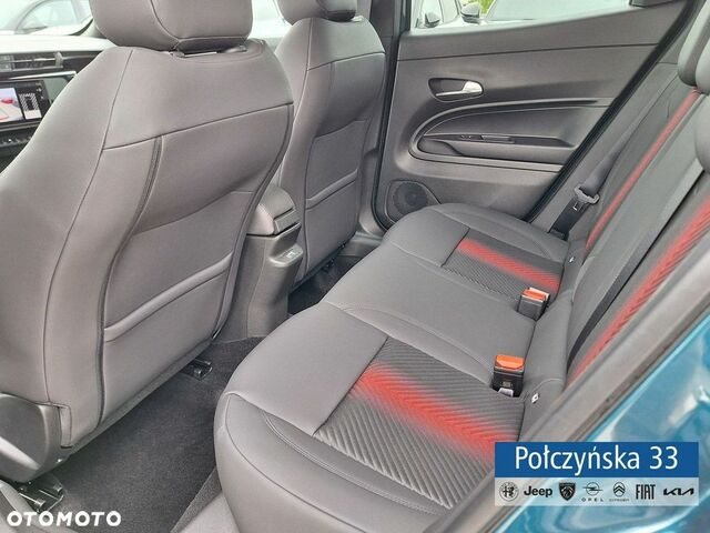 Альфа Ромео Джуниор 2025 в Европе на Automoto.ua Синий Альфа Ромео Джуниор, объемом двигателя 1 л и пробегом 7 тыс. км за 31693 $, фото 16 на Automoto.ua