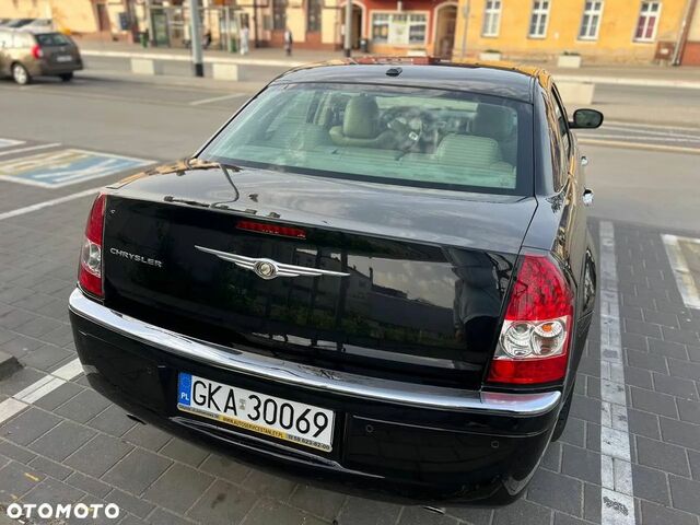 Крайслер 300C, об'ємом двигуна 5.65 л та пробігом 150 тис. км за 9717 $, фото 5 на Automoto.ua