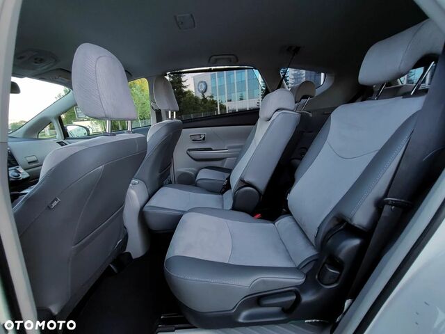 Тойота Prius Plus, объемом двигателя 1.8 л и пробегом 194 тыс. км за 17905 $, фото 9 на Automoto.ua