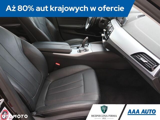 БМВ 5 Серія, об'ємом двигуна 2 л та пробігом 191 тис. км за 20086 $, фото 9 на Automoto.ua