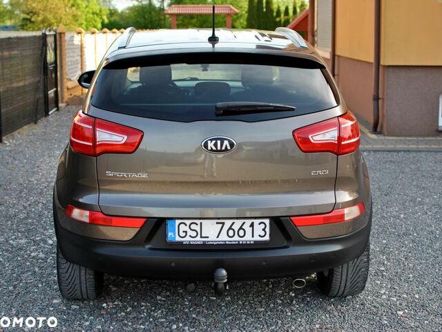 Киа Sportage, объемом двигателя 2 л и пробегом 155 тыс. км за 11598 $, фото 17 на Automoto.ua