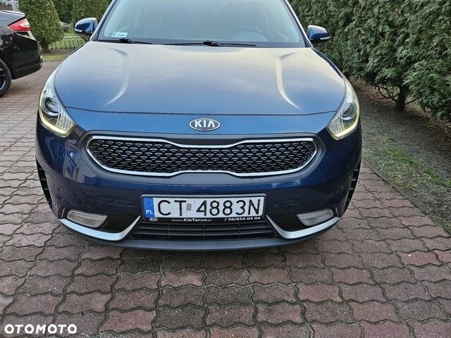 Кіа Niro, об'ємом двигуна 1.58 л та пробігом 206 тис. км за 11879 $, фото 14 на Automoto.ua