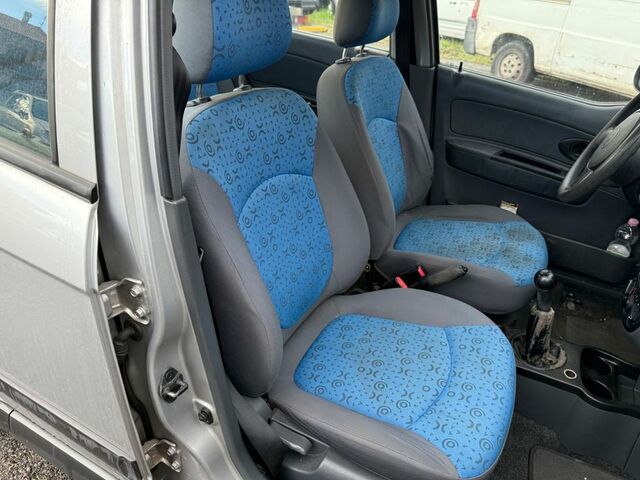 Шевроле Матіз 2005 у Європі на Automoto.ua Сірий Шевроле Матіз, об'ємом двигуна 0 л та пробігом 130 тис. км за 1635 $, фото 11 на Automoto.ua