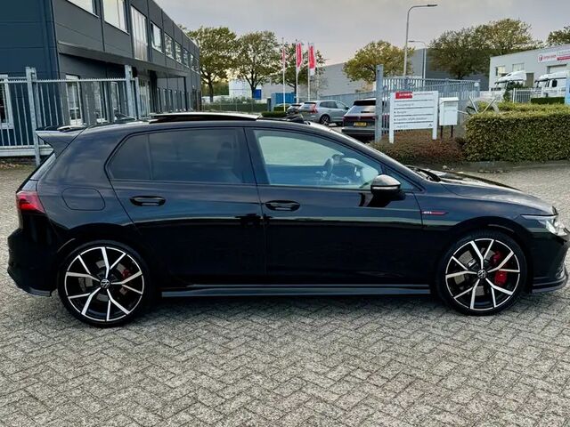 Фольксваген Гольф 2021 в Европе на Automoto.ua Черный Фольксваген Гольф, объемом двигателя 1.98 л и пробегом 73 тыс. км за 43279 $, фото 9 на Automoto.ua