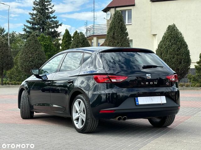 Сеат Leon, об'ємом двигуна 1.97 л та пробігом 189 тис. км за 9244 $, фото 11 на Automoto.ua