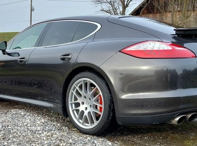 Порше Panamera, об'ємом двигуна 4.81 л та пробігом 189 тис. км за 17214 $, фото 6 на Automoto.ua