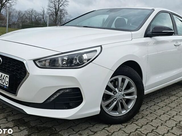 Хендай i30, объемом двигателя 1.4 л и пробегом 172 тыс. км за 10346 $, фото 27 на Automoto.ua