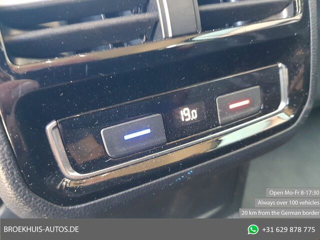 Фольксваген Пассат Вариант 2015 в Европе на Automoto.ua Черный Фольксваген Пассат Вариант, объемом двигателя 1.6 л и пробегом 311 тыс. км за 7017 $, фото 24 на Automoto.ua