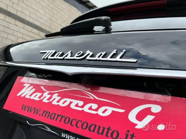 Мазераті Леванте 2018 у Європі на Automoto.ua Чорний Мазераті Леванте, об'ємом двигуна 0 л та пробігом 89 тис. км за 58354 $, фото 13 на Automoto.ua