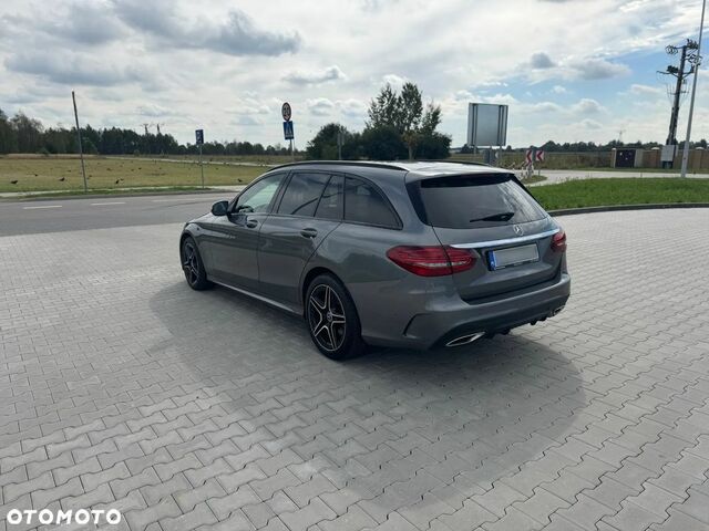 Мерседес Ц-Класс 2018 в Европе на Automoto.ua Серый Мерседес Ц-Класс, объемом двигателя 1 л и пробегом 235 тыс. км за 19855 $, фото 4 на Automoto.ua