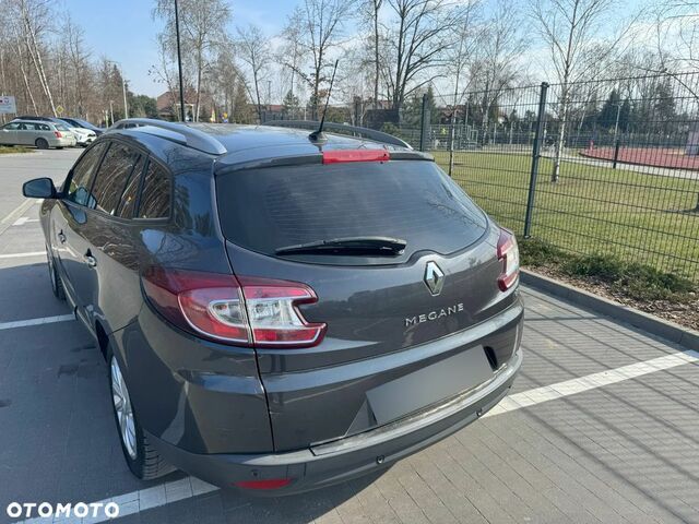 Рено Меган 2013 в Европе на Automoto.ua Серый Рено Меган, объемом двигателя 1 л и пробегом 229 тыс. км за 17000 $, фото 6 на Automoto.ua