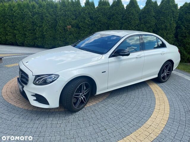 Мерседес Е-Класс 2018 в Европе на Automoto.ua Мерседес Е-Класс, объемом двигателя 1.99 л и пробегом 76 тыс. км за 107010 $, фото 1 на Automoto.ua