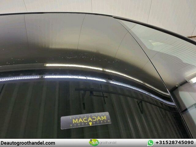 Фольксваген ID.3 2020 в Европе на Automoto.ua Белый Фольксваген ID.3, объемом двигателя 0 л и пробегом 146 тыс. км за 14762 $, фото 15 на Automoto.ua