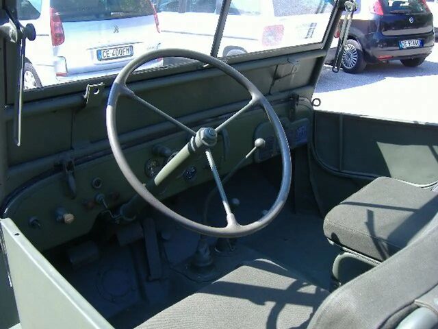 Джип Вілліс 1968 у Європі на Automoto.ua Зелений Джип Вілліс, об'ємом двигуна 2.2 л та пробігом 20 тис. км за 26289 $, фото 5 на Automoto.ua