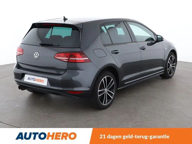 Фольксваген Golf GTE 2015 у Європі на Automoto.ua Сірий Фольксваген Golf GTE, об'ємом двигуна 1.4 л та пробігом 132 тис. км за 17756 $, фото 5 на Automoto.ua