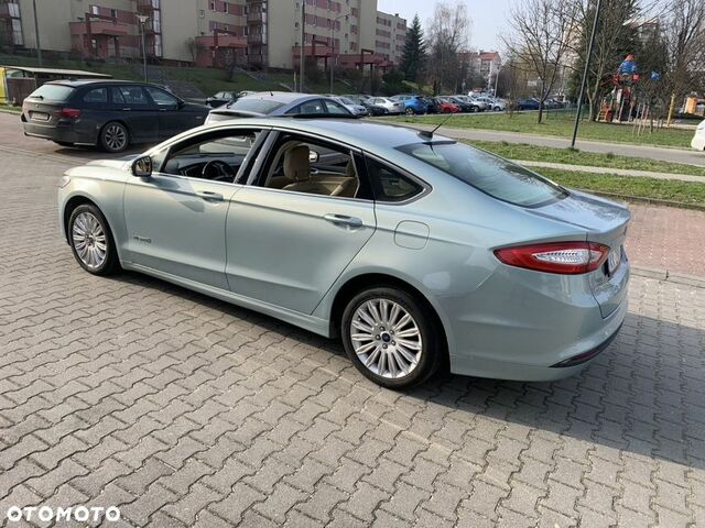 Форд Мондео, объемом двигателя 2 л и пробегом 130 тыс. км за 13522 $, фото 2 на Automoto.ua