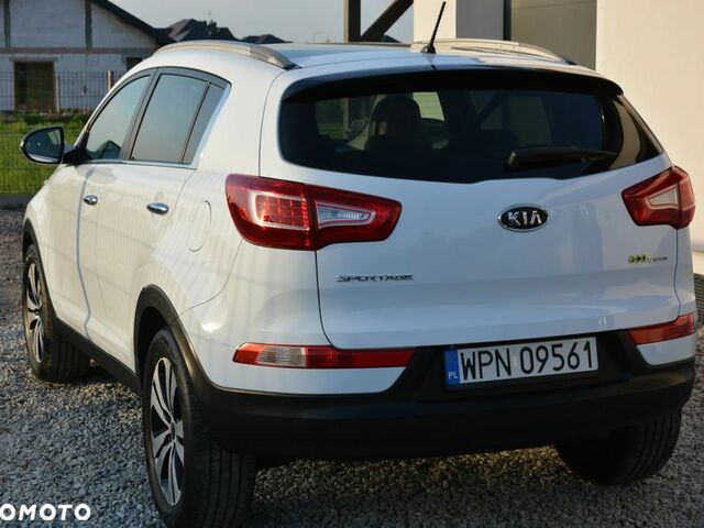 Кіа Sportage, об'ємом двигуна 1.69 л та пробігом 235 тис. км за 9222 $, фото 11 на Automoto.ua