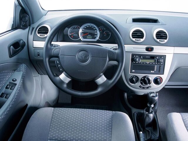 Деу Лачетті, Хетчбек 2003 - н.в. 1.8 i 16V