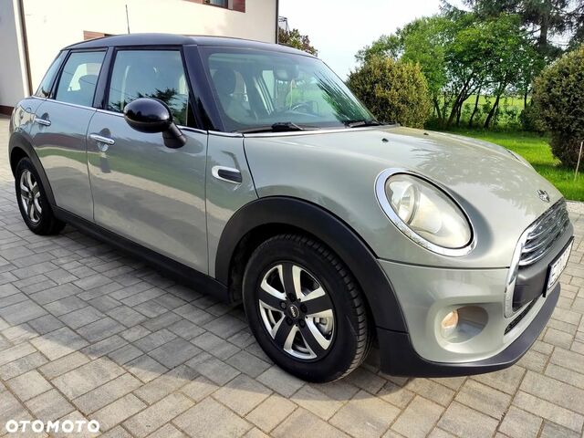 Міні Cooper, об'ємом двигуна 1.5 л та пробігом 149 тис. км за 9438 $, фото 2 на Automoto.ua