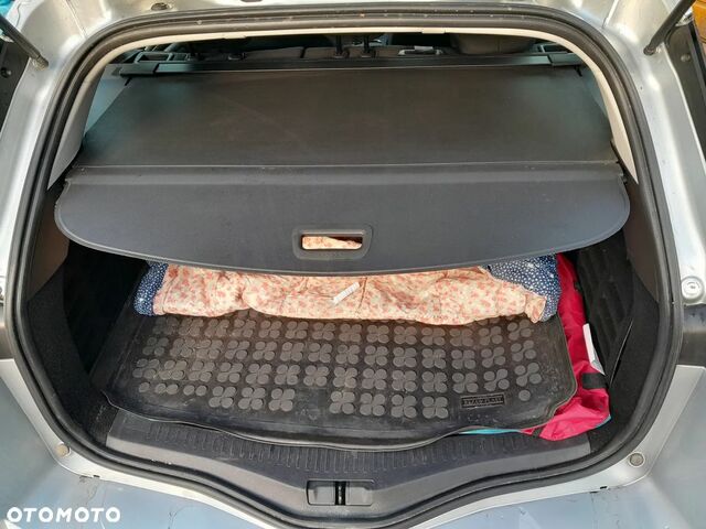 Рено Меган 2022 у Європі на Automoto.ua Сірий Рено Меган, об'ємом двигуна 1 л та пробігом 132 тис. км за 12809 $, фото 11 на Automoto.ua