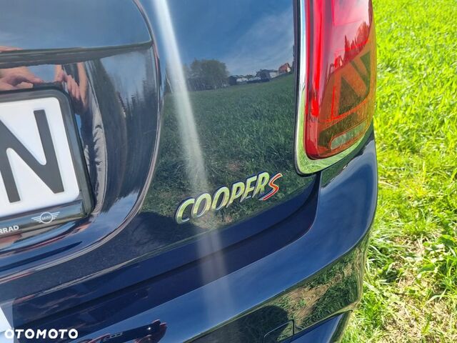 Міні Cooper S, об'ємом двигуна 2 л та пробігом 48 тис. км за 20842 $, фото 11 на Automoto.ua