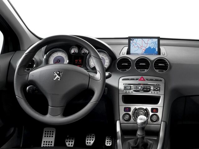 Пежо 408, Седан 2012 - н.в. 1.6 i 16V AT (120 Hp)