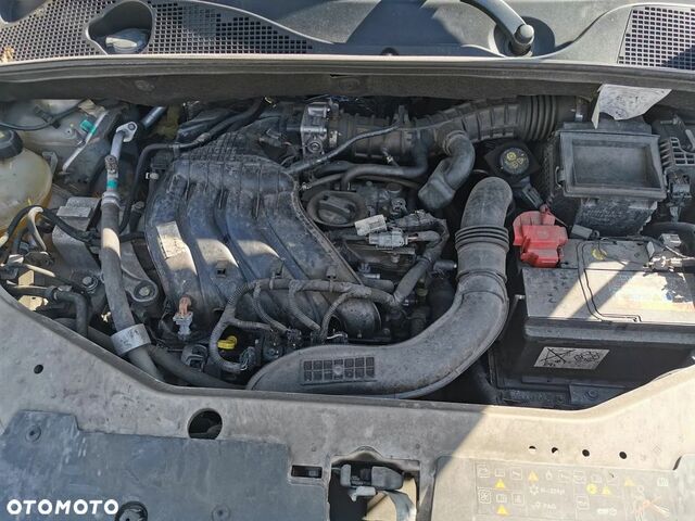 Дачія Лоджі, об'ємом двигуна 1.6 л та пробігом 61 тис. км за 10562 $, фото 16 на Automoto.ua