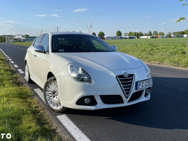 Альфа Ромео Giulietta, об'ємом двигуна 1.37 л та пробігом 134 тис. км за 11879 $, фото 1 на Automoto.ua