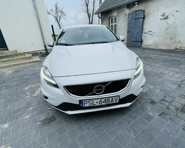 Вольво V40, об'ємом двигуна 1.97 л та пробігом 228 тис. км за 12289 $, фото 10 на Automoto.ua