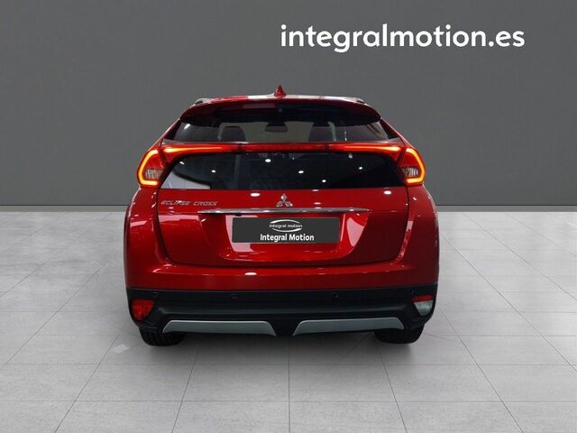 Мицубиси Eclipse Cross 2020 в Европе на Automoto.ua Красный Мицубиси Eclipse Cross, объемом двигателя 1.5 л и пробегом 29 тыс. км за 25795 $, фото 24 на Automoto.ua
