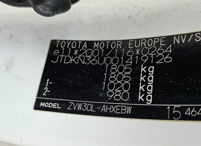 Тойота Пріус, об'ємом двигуна 1.8 л та пробігом 211 тис. км за 5940 $, фото 9 на Automoto.ua