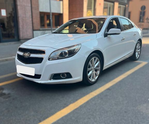 Шевроле Малібу 2014 у Європі на Automoto.ua Білий Шевроле Малібу, об'ємом двигуна 1.96 л та пробігом 166 тис. км за 9232 $, фото 1 на Automoto.ua