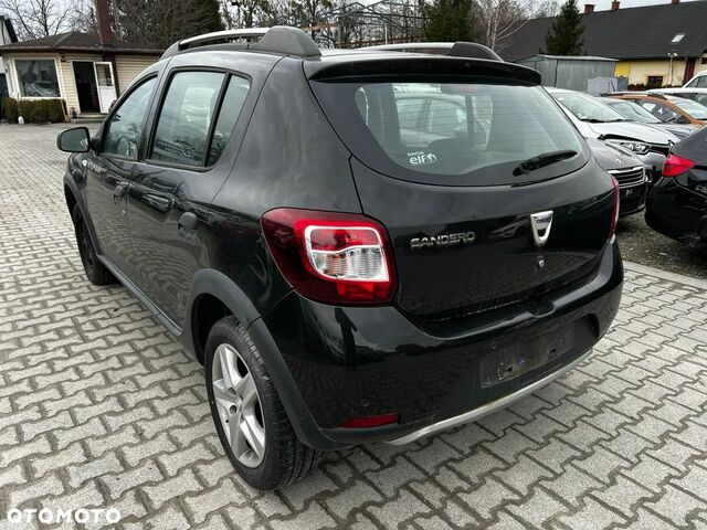 Дачия Sandero StepWay, объемом двигателя 0.9 л и пробегом 80 тыс. км за 3564 $, фото 7 на Automoto.ua