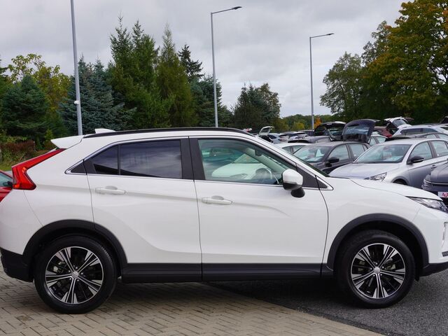 Мицубиси Eclipse Cross 2019 в Европе на Automoto.ua Мицубиси Eclipse Cross, объемом двигателя 1.5 л и пробегом 43 тыс. км за 17990 $, фото 4 на Automoto.ua