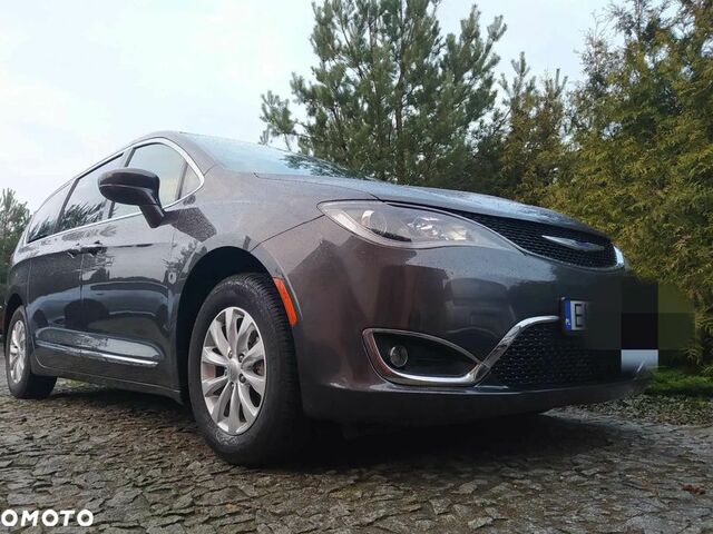 Крайслер Pacifica, об'ємом двигуна 3.61 л та пробігом 55 тис. км за 23758 $, фото 5 на Automoto.ua