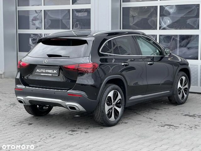Мерседес ГЛА-Класс 2025 в Европе на Automoto.ua Черный Мерседес ГЛА-Класс, объемом двигателя 1 л и пробегом 5 тыс. км за 55497 $, фото 8 на Automoto.ua