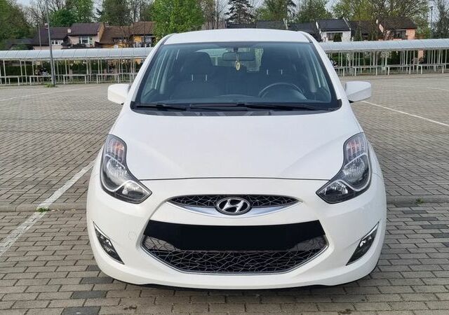 Хендай ix20, объемом двигателя 1.4 л и пробегом 156 тыс. км за 6026 $, фото 13 на Automoto.ua