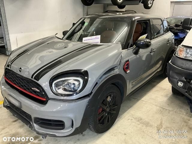 Мини John Cooper Works, объемом двигателя 2 л и пробегом 35 тыс. км за 20842 $, фото 2 на Automoto.ua