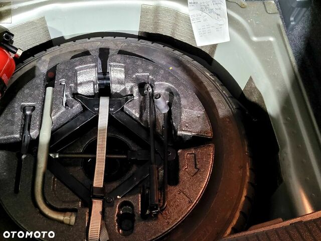Фольксваген Поло, об'ємом двигуна 1 л та пробігом 159 тис. км за 10497 $, фото 16 на Automoto.ua