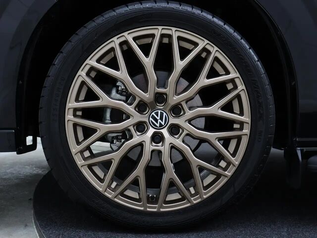 Фольксваген Transporter 2024 у Європі на Automoto.ua Чорний Фольксваген Transporter, об'ємом двигуна 2 л та пробігом 39 тис. км за 88115 $, фото 12 на Automoto.ua