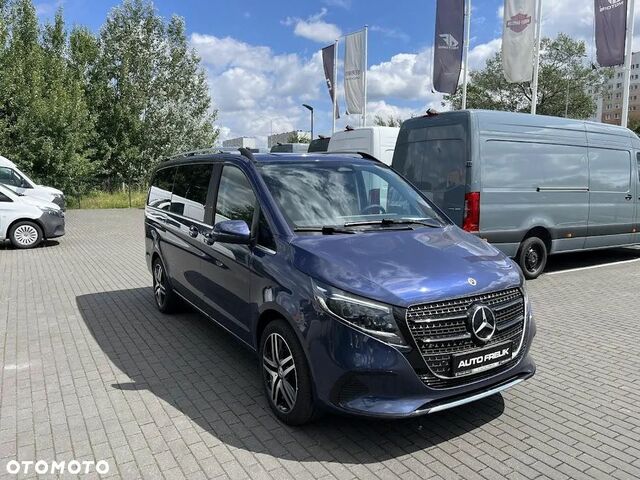 Мерседес В-Класс 2025 в Европе на Automoto.ua Синий Мерседес В-Класс, объемом двигателя 1 л и пробегом 5 тыс. км за 104028 $, фото 3 на Automoto.ua