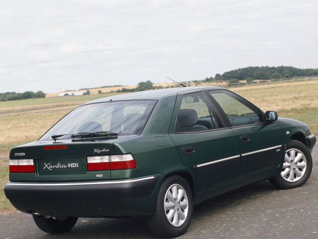 Ситроен Ксантия, Хэтчбек 1998 - 2001 (X2) 2.0 i 16V