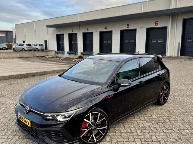 Фольксваген Гольф 2021 в Европе на Automoto.ua Черный Фольксваген Гольф, объемом двигателя 1.98 л и пробегом 73 тыс. км за 43279 $, фото 1 на Automoto.ua