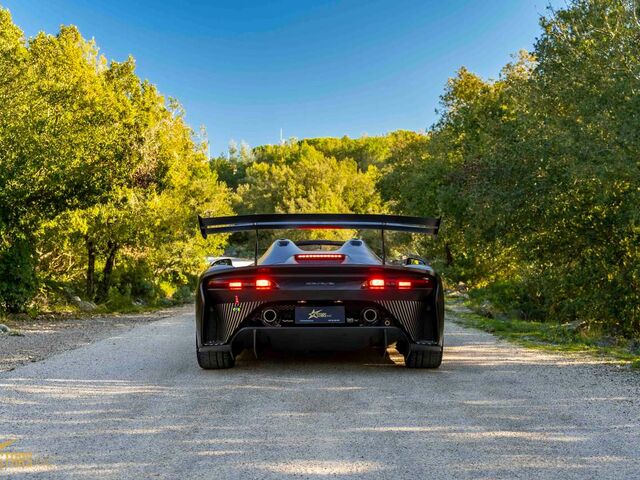 Чорний Dallara Stradale, об'ємом двигуна 2.3 л та пробігом 1000 тис. км за 456427 $, фото 5 на Automoto.ua